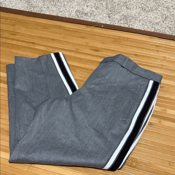 Banana Republic Gray Cropped Trousers with Striped Accent - Picture 1 of 6